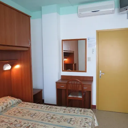 What are the best hotels near Santuario della Madonna dell'Angelo? * Caorle