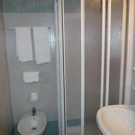 What are the best hotels near Santuario della Madonna dell'Angelo? Apartment Caorle