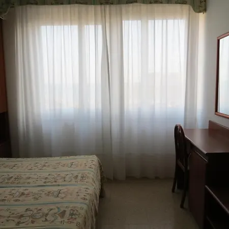 Quali sono i migliori hotel vicino a Santuario della Madonna dell'Angelo? Appartamento *