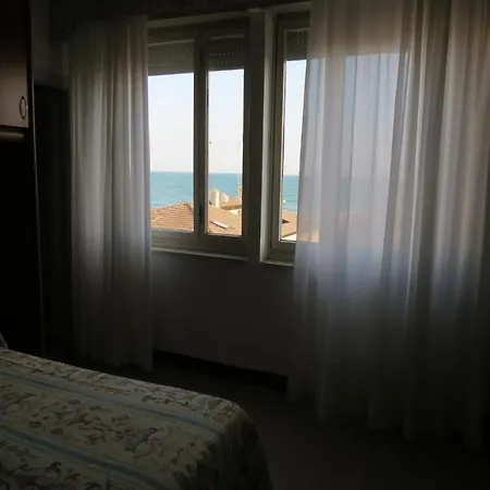 Quali sono i migliori hotel vicino a Santuario della Madonna dell'Angelo? Appartamento Caorle
