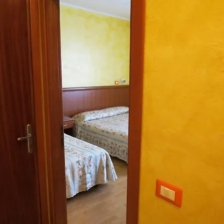 What are the best hotels near Santuario della Madonna dell'Angelo? Apartment